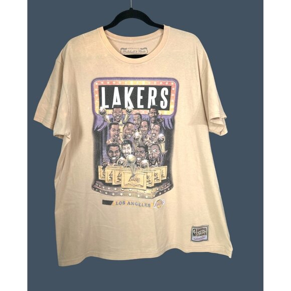 Mitchell & Ness Hardwood Classics Los Angeles Lakers XL T-Shirt Nostalgia Co. - Picture 1 of 8